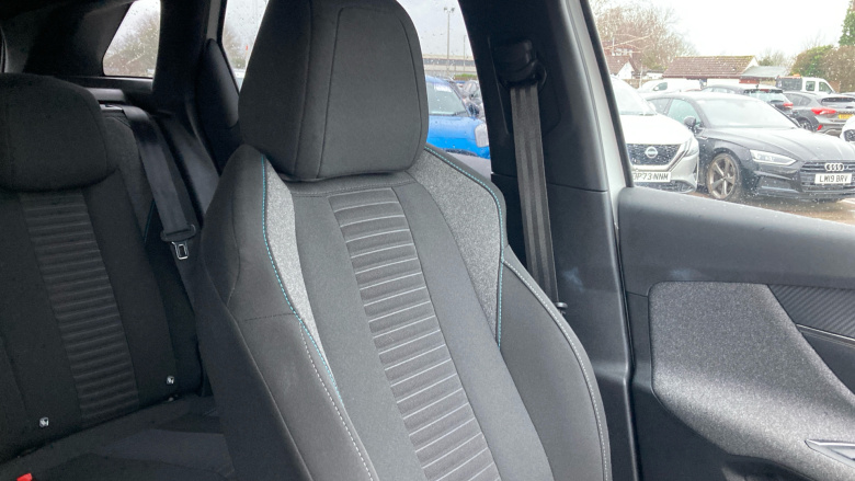 Peugeot 3008 1.6 Hybrid 180 Active Premium+ 5dr e-EAT8 Estate